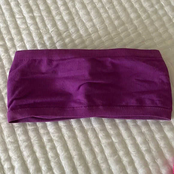 SALE. SALE. SALE.  1 Purple. 1 pink Strapless bras- tube top. Size S/M - Picture 5 of 9